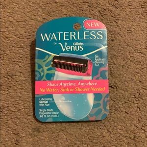 Waterless Razor by Gillette Venus